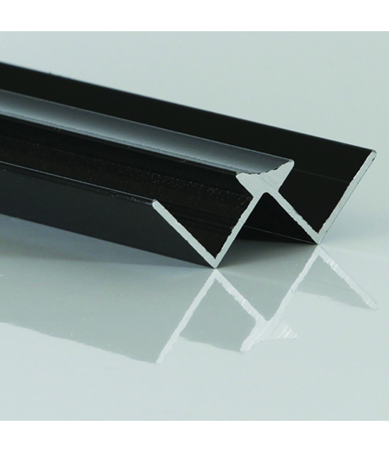 Black internal corner